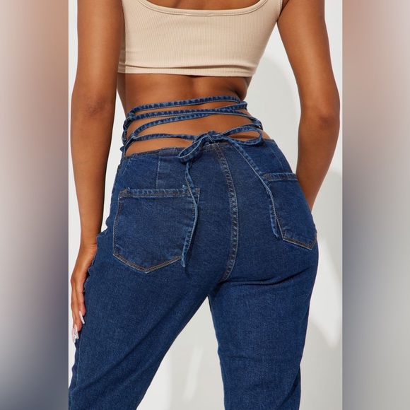 Fashion Nova Denim - Medium wash, string, jeans